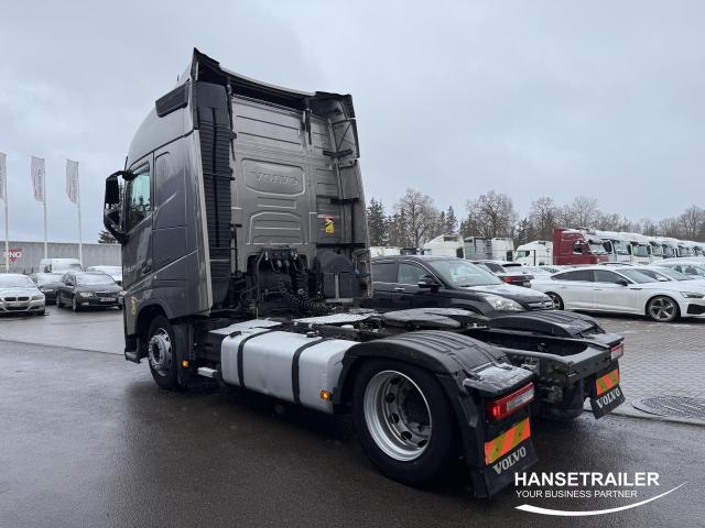 Volvo FH Mega Low Deck
