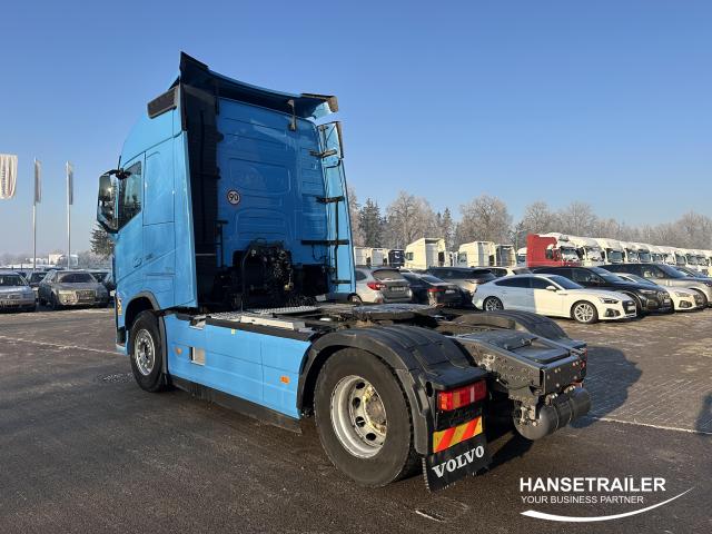 Volvo FH FH500 Arriving
