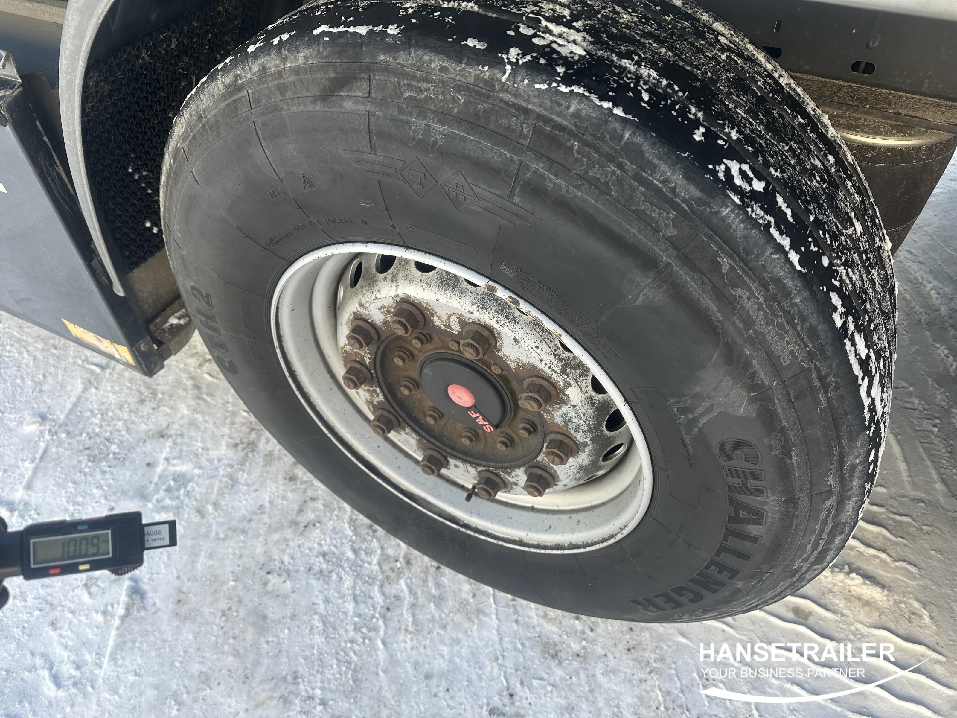 2017 Semitrailer Curtainsider Koegel SN 24 SAF Lift Axle