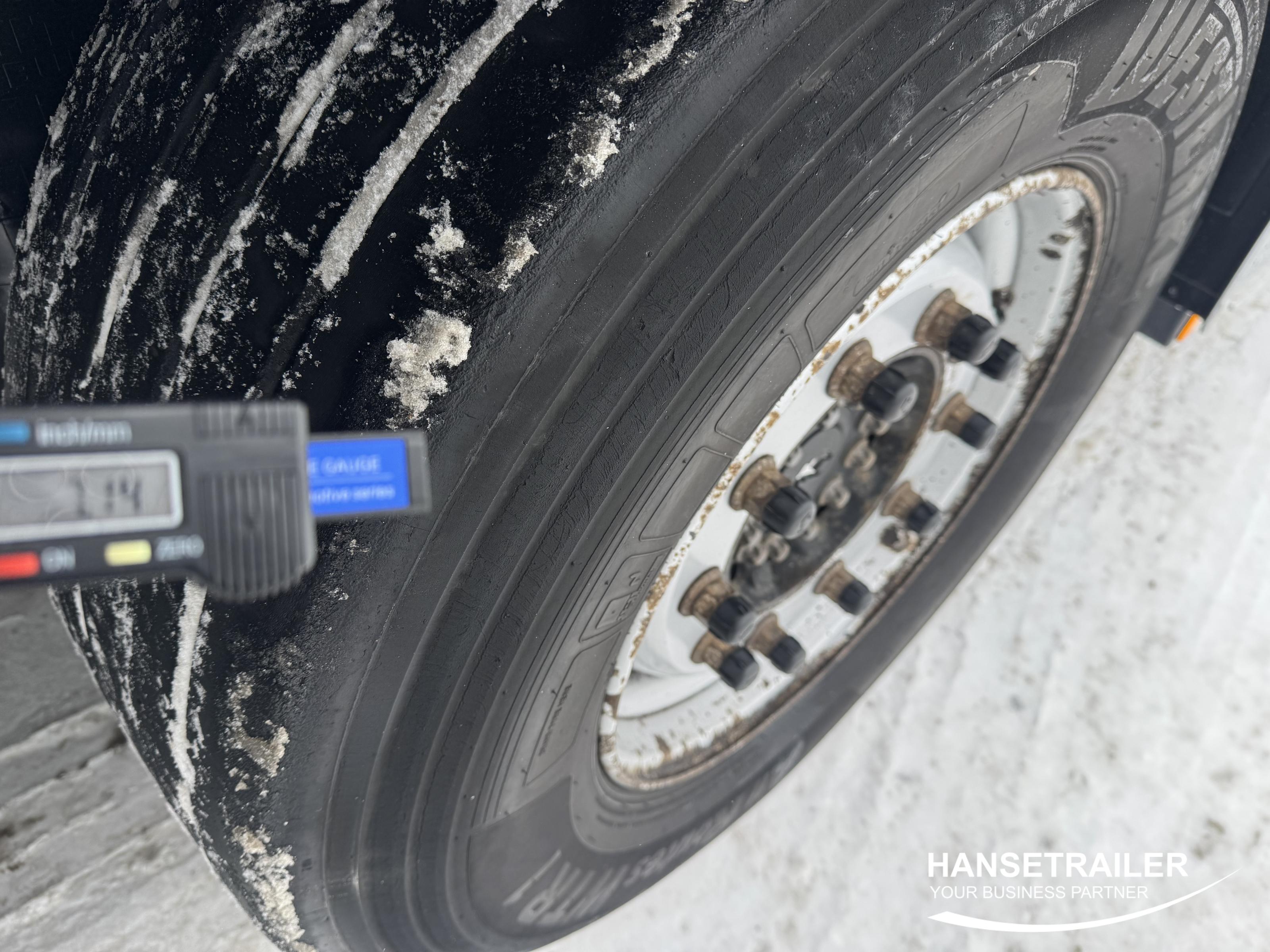 2017 Semitrailer Reefer Schmitz SKO 24 Doppelstock 9249 m/h