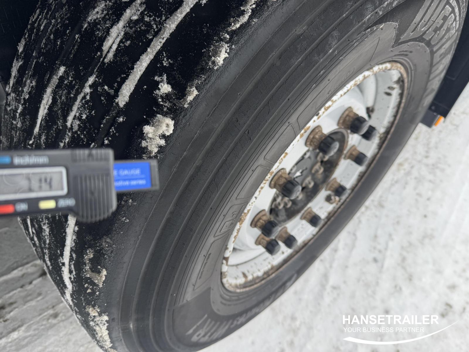 2017 Semitrailer Reefer Schmitz SKO 24 Doppelstock 9249 m/h