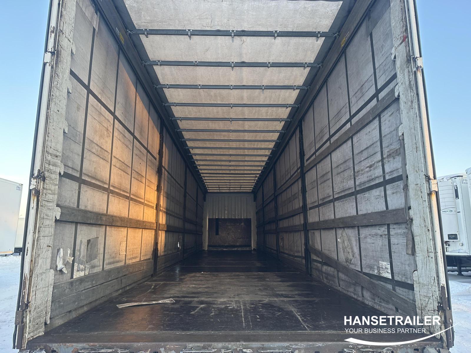 2017 Semitrailer Curtainsider Krone SD Lift Axle