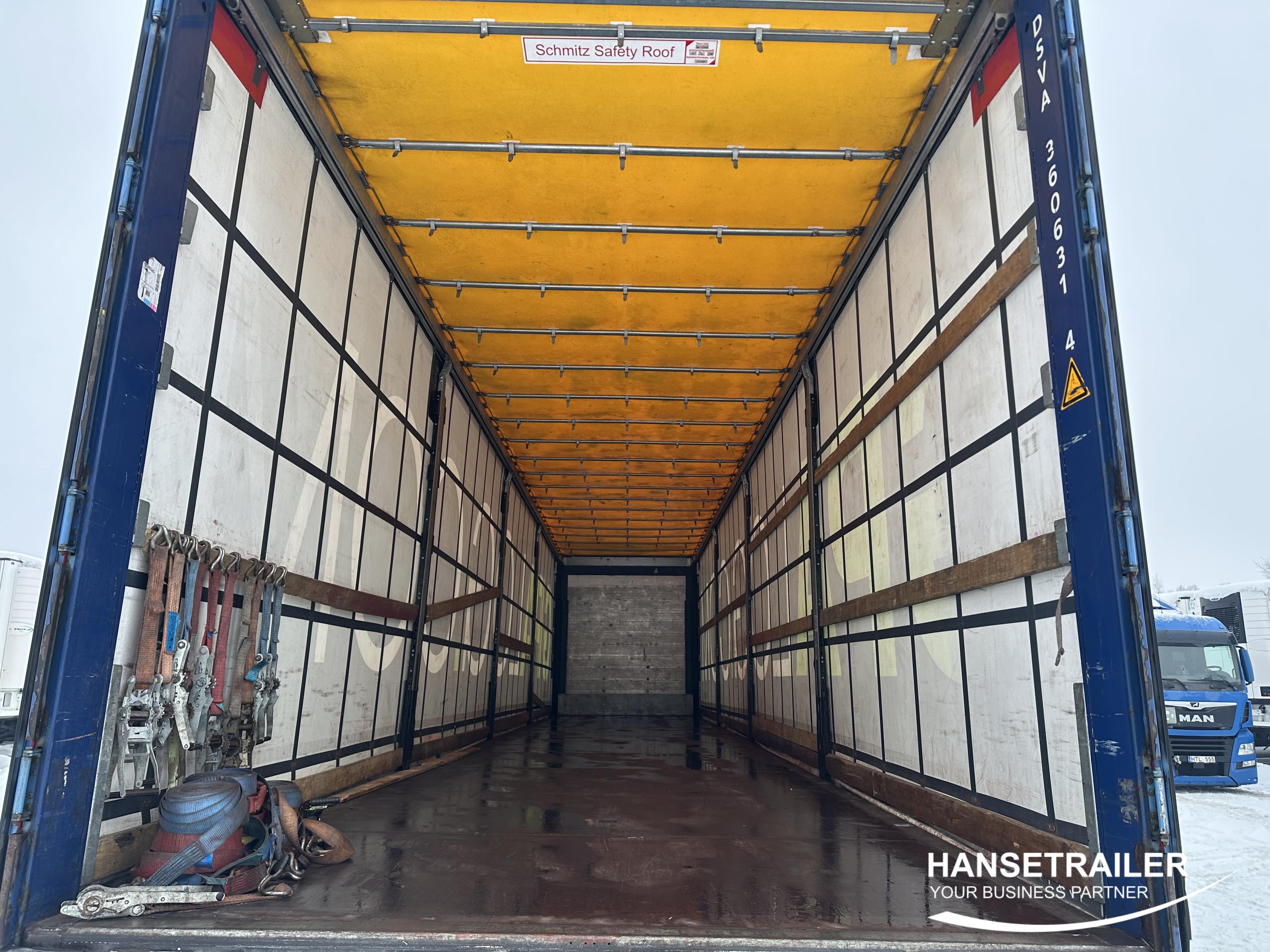 2016 Semitrailer Curtainsider Schmitz SCS 24/L