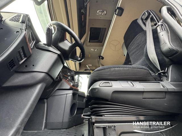 Mercedes-Benz Actros 1843