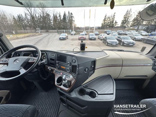 Mercedes-Benz Actros 1843