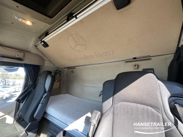 Mercedes-Benz Actros 1845 Mega