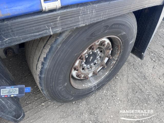 Schmitz SCS 24/L 426508 km  Mega Low Deck