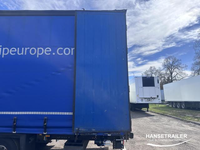 Schmitz SCS 24/L 426508 km  Mega Low Deck