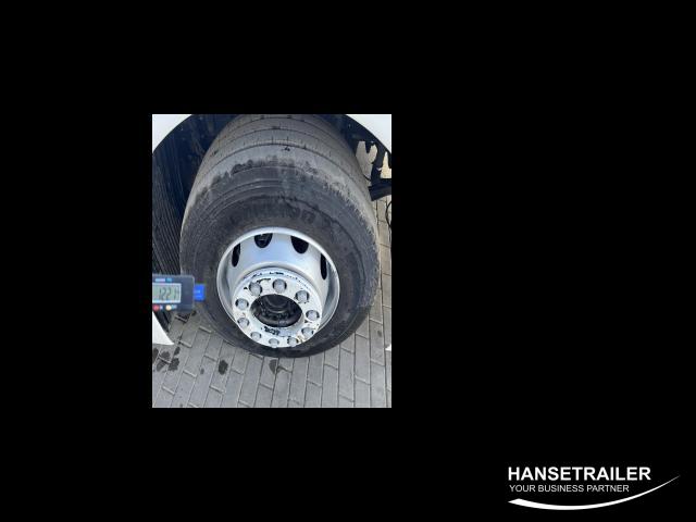 MAN TGX 18.470 Mega Low Deck