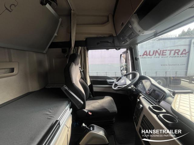 MAN TGX 18.470 Mega Low Deck