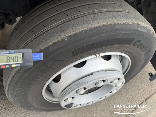 Volvo FH Mega Low Deck