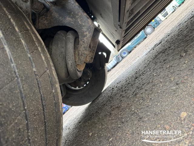 Schmitz SCS 24/L Lift Axle