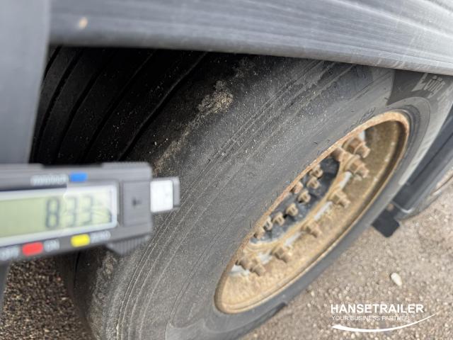 Schmitz SCS 24/L Mega Lowdeck