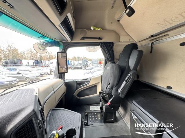 Mercedes-Benz Actros 1845