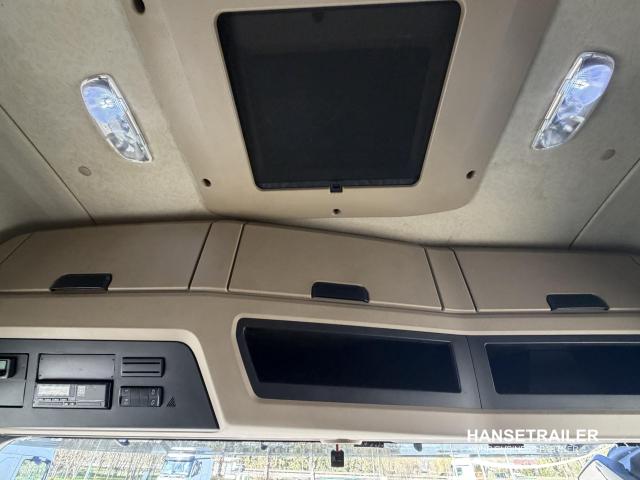 Mercedes-Benz Actros 1845