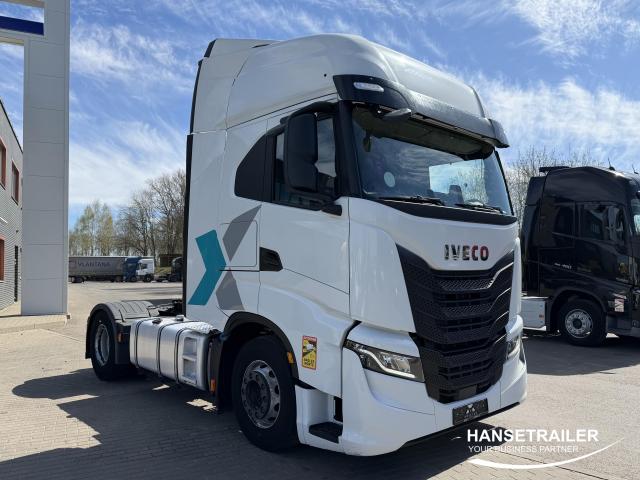 Iveco AS440ST/P