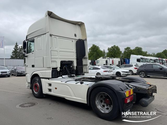 DAF XF 460 FT Super Space Cab Retarder Spoilers