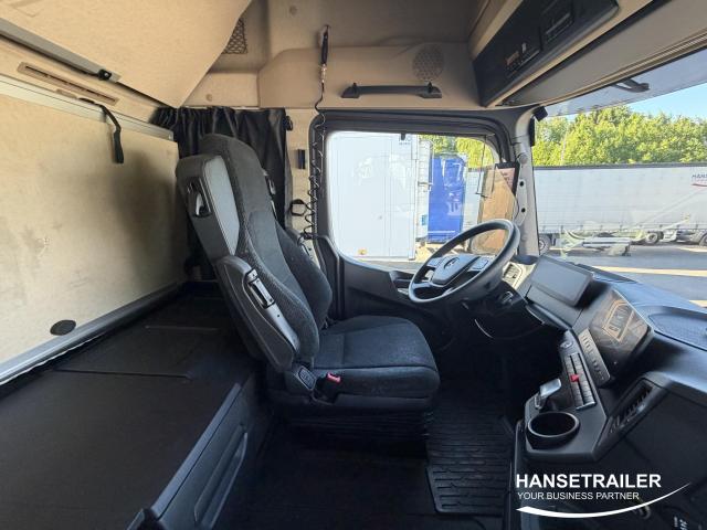 Mercedes-Benz Actros 1845