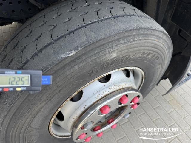Mercedes-Benz Actros 1842
