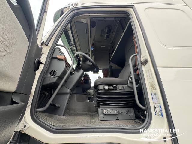 Volvo FH440 Globetrotter XL