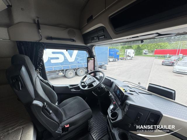 Mercedes-Benz Actros 1845 Mega Arriving Atvyksta