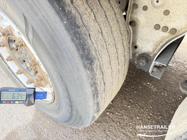 Schmitz SCS 24 Lift Axle