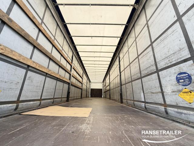 Schmitz SCS 24 Hydraulic Roof