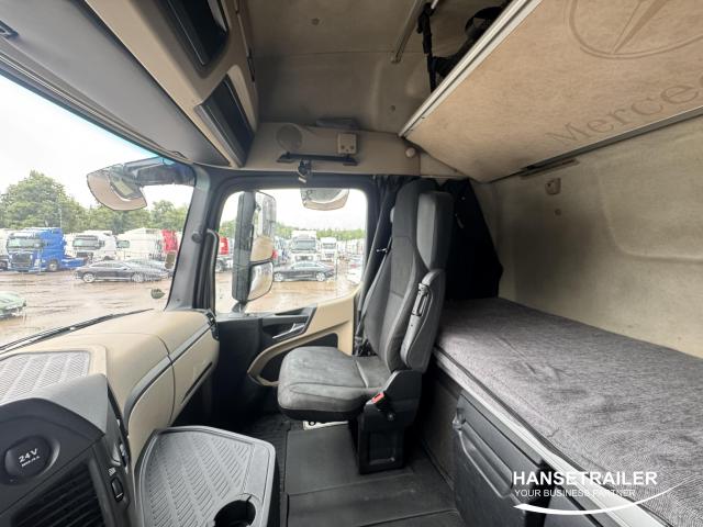 Mercedes-Benz Actros 1845