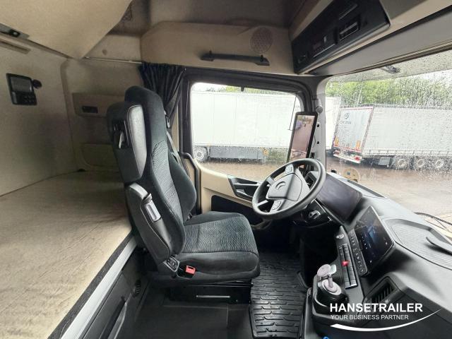 Mercedes-Benz Actros 1845