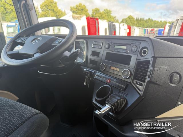 Mercedes-Benz Actros 1845