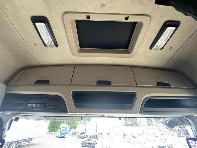 Mercedes-Benz Actros 1845 Big Space Mega Low Deck