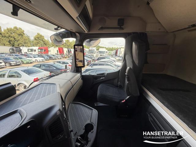 Mercedes-Benz Actros 1845 Big Space Mega Low Deck