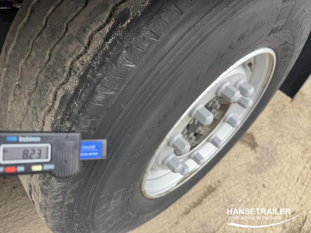 Schmitz SKO 24 Double deck Doppelstock Lift Axle