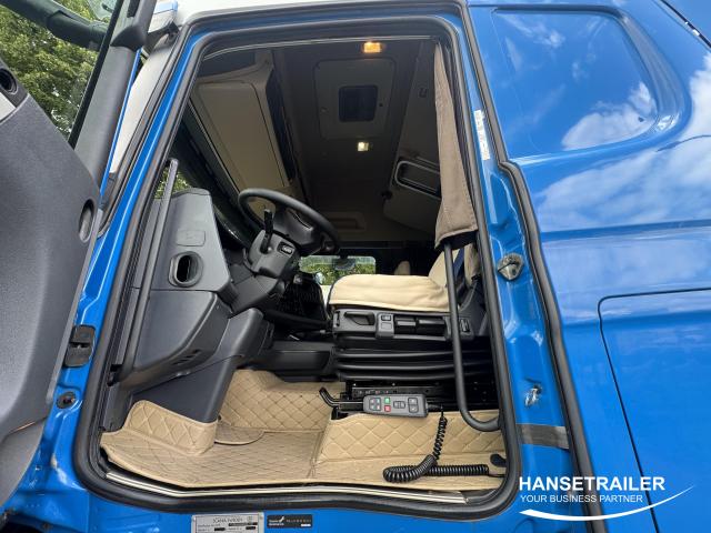 Scania R440 Mega Lowdeck