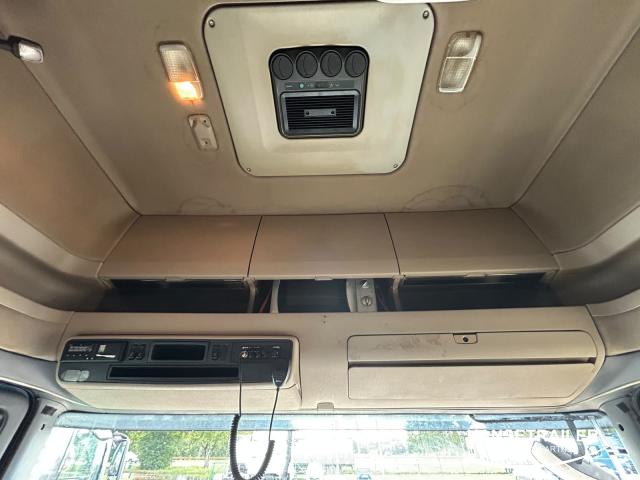 Scania R440 Mega Low Deck