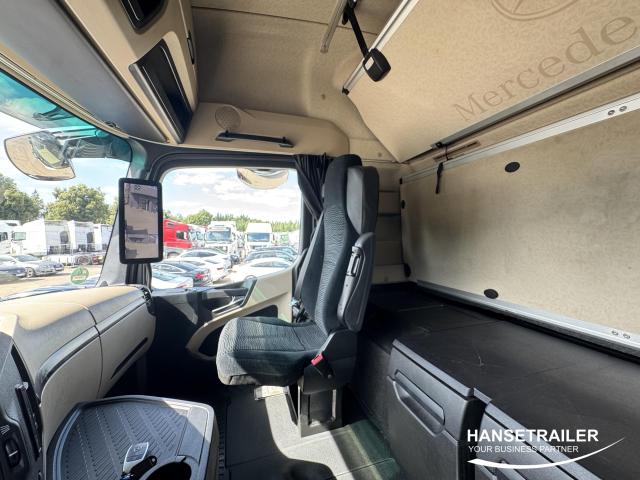 Mercedes-Benz Actros 1845
