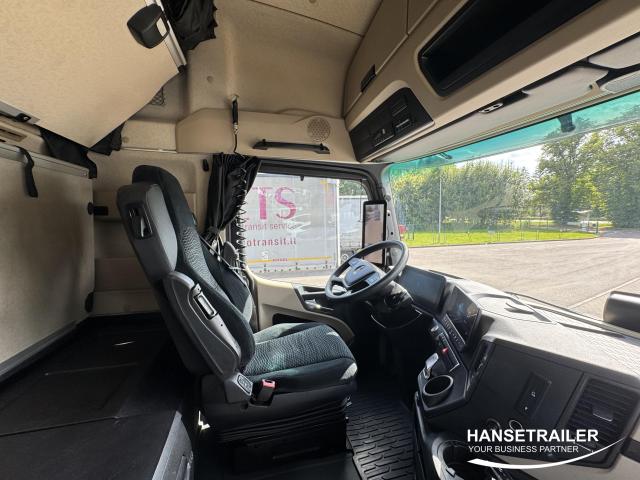 Mercedes-Benz Actros 1845