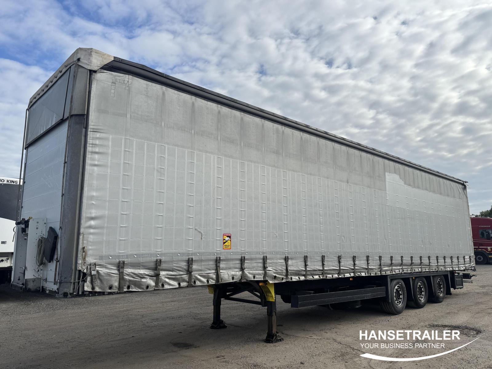 Schmitz SCS 24/L Mega Low Deck
