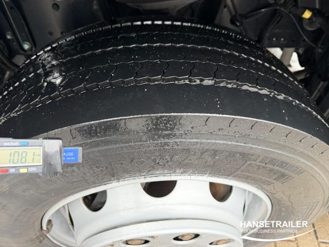 MAN TGX 18.470 Mega Low Deck