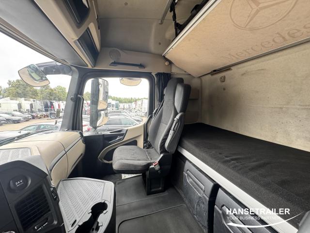Mercedes-Benz Actros 1845