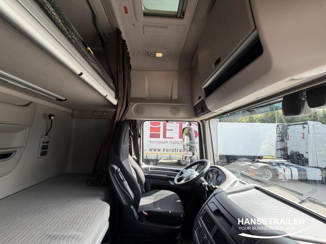 DAF XF 106.480 Mega Low Deck