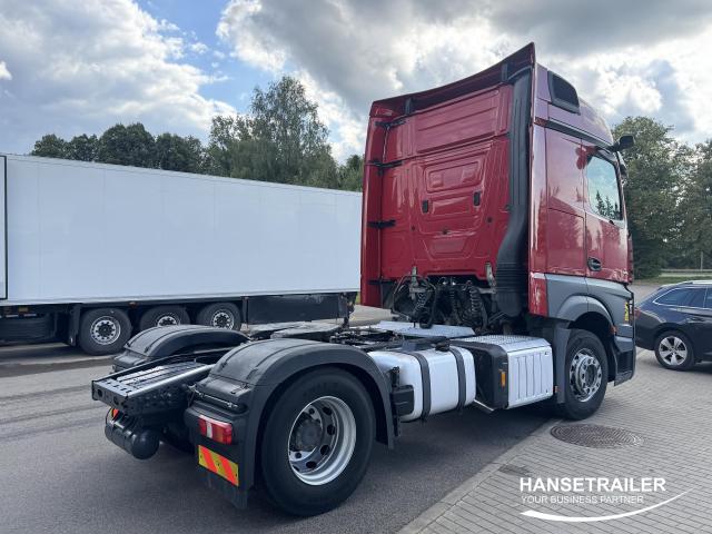 Mercedes-Benz Actros 1845